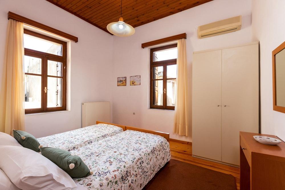 Lilys Apartments Rethymno  Exterior photo