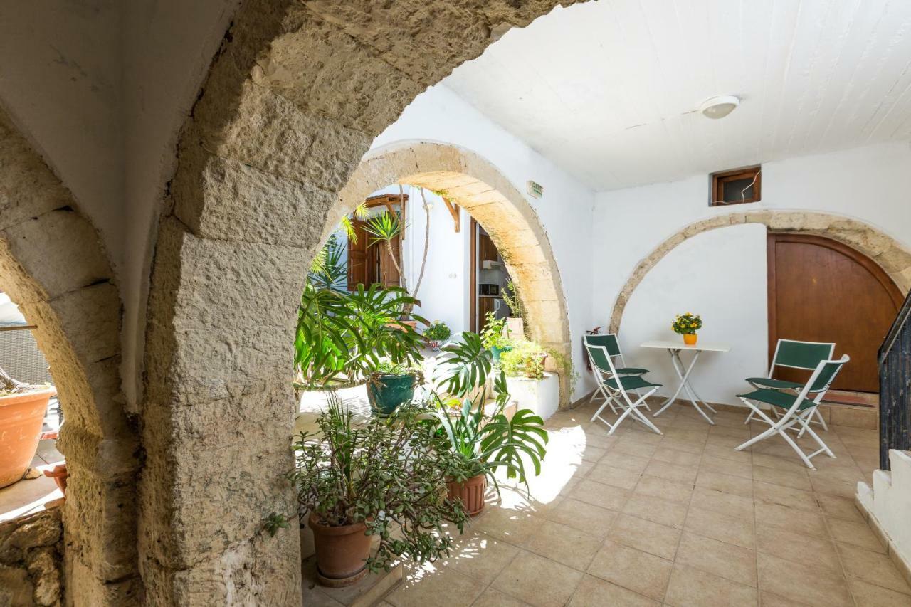 Lilys Apartments Rethymno  Exterior photo